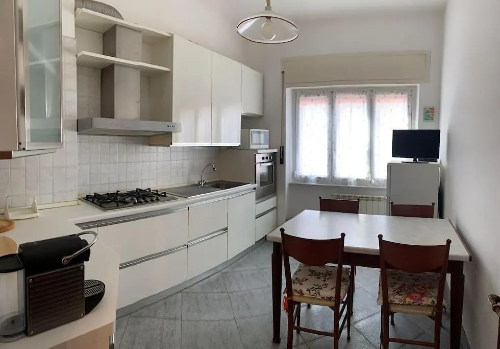 A Casa Di Elsa Apartment Genoa